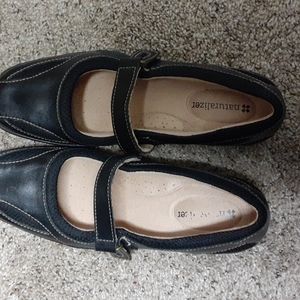 Naturalizer shoes